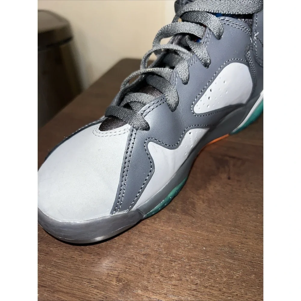 Size 6 Jordan 7‎ Retro 304774-016